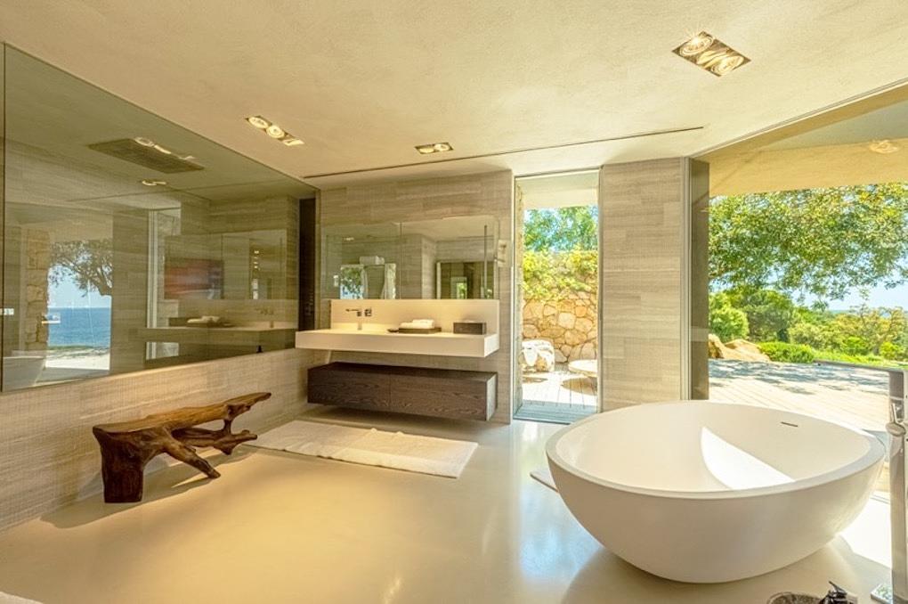 CASA PARADIS - CORSICA, FRANCE Luxury Villa Rental